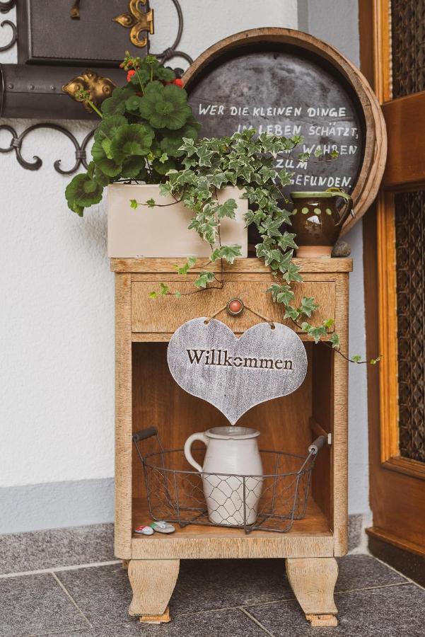 Gaestehaus Fitsch - Ferienwohnung In ジルバータール エクステリア 写真